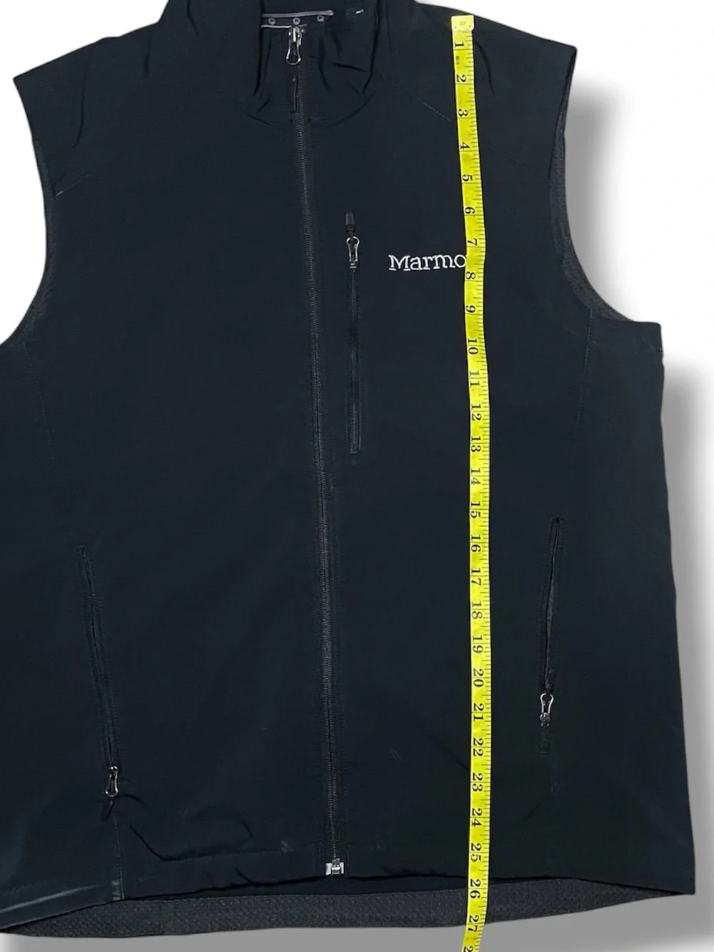 MARMOT Softshell Vest Mens Medium Black Full Zip Pockets Outdoor Hiking Camping